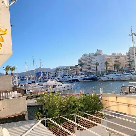 Apartment Port Grec *
